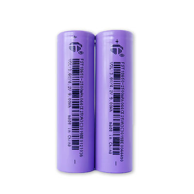 Célula de batería recargable púrpura de 3.7v FST 2500mah 3C Li Ion 18650